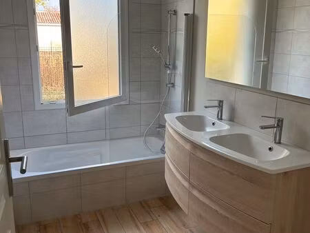 maison 4 chambres lussac