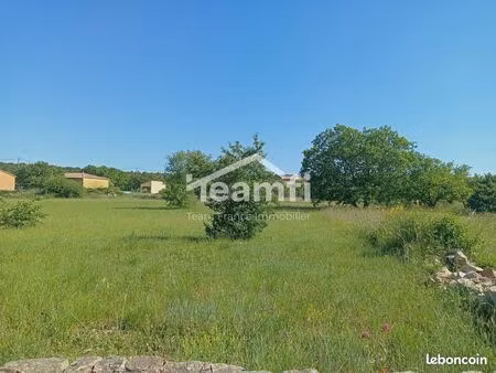 terrain 1160 m² saint-remèze