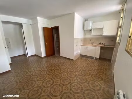 location studio 20 m²
