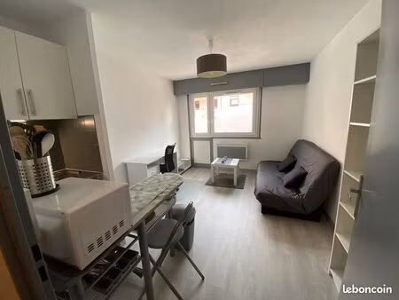 particulier loue studio meublé de 20m2 à illkirch
