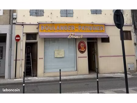 à vendre murs commerciaux de 70 m² avec vitrine