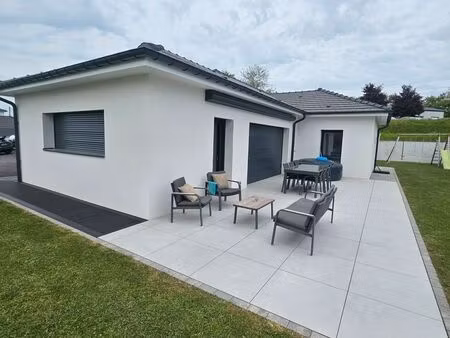 maison contemporaine de plein pied dogneville