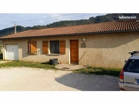 maison de plain-pied de 95m² sur terrain 1600m²