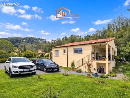 villa 4 pièces 100 m²