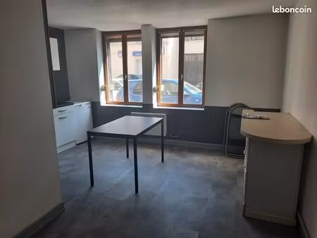 appartement 2 pièces 30 m2 centre-ville