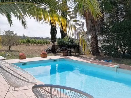 propriété 7 pièces 225 m²