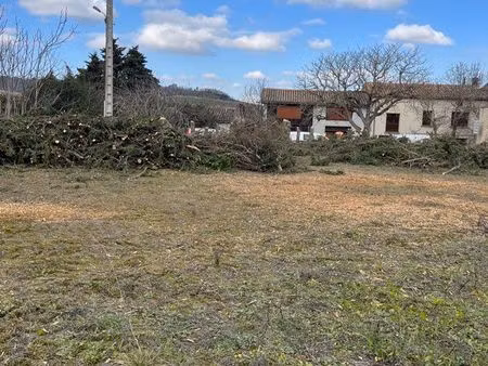 terrain plat constructible 268m2