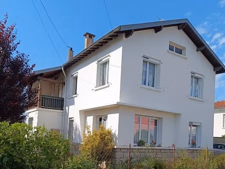 maison 5 pièces 120m2 à saint girons