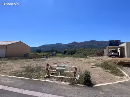 terrain 1200 m² fraissé-des-corbières