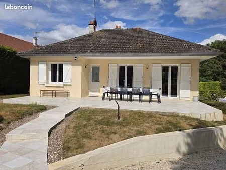maison 3 pièces 77 m²