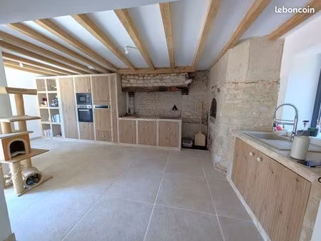 maison 5 pièces 158 m²