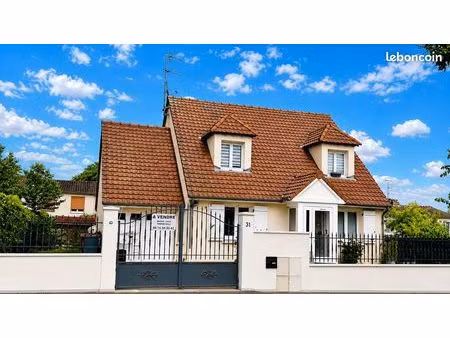 maison familiale 120 m2