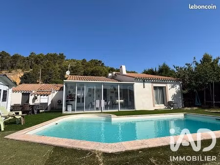 villa 5 pièces 136 m²
