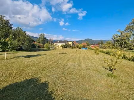 maison famillial de 127 m2 sur beau terrain de 32 ares entièrement cloturé