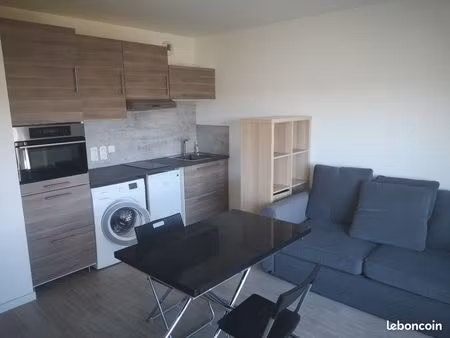 studio 1 pièce 25 m²