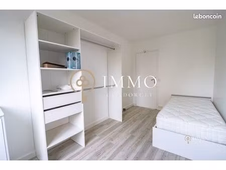 studio 5 pièces 11 m²