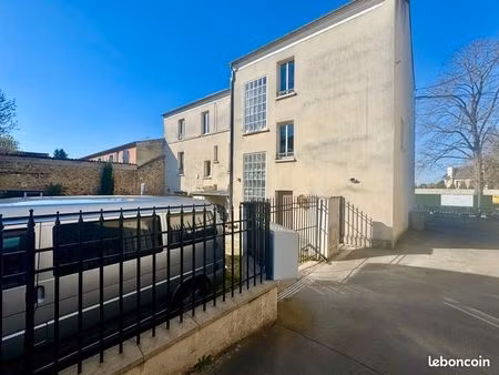 immeuble 14 pièces 287 m²