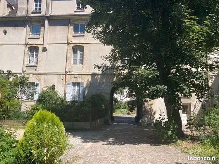 studio centre ville