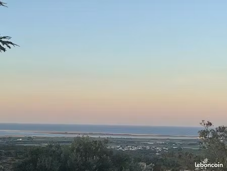 magnifique terrain vue mer