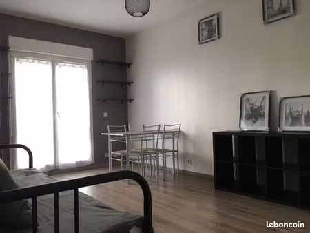 studio moderne 31m² meublé 5 min rer a neuilly plaisance | en bords de marne