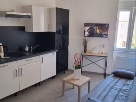 studio meuble