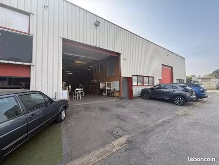 local d'activite 465 m² herouville-en-vexin