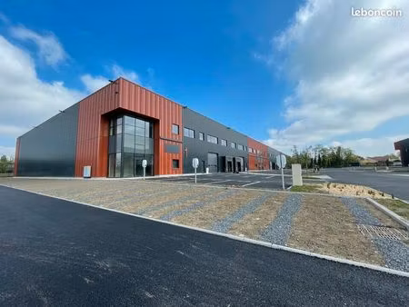 local d'activite 1229 m² saint ouen l'aumone