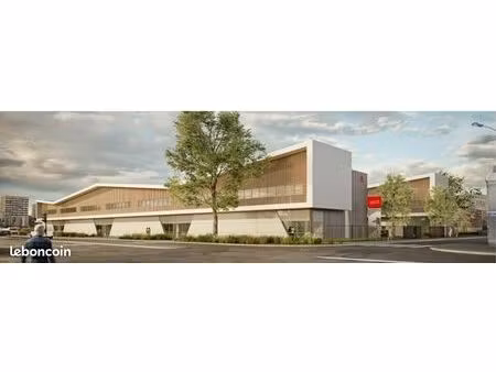 local d'activite 1848 m² stains