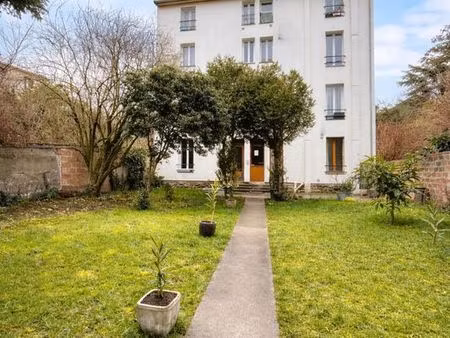 studio 1 pièce 19 m²