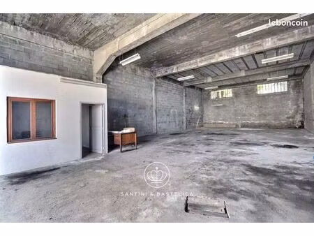 local commercial 192 m² ajaccio