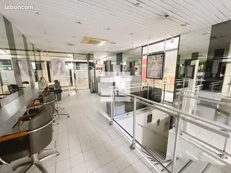 local commercial 80 m²