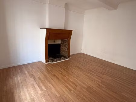 appartement t2 à louer - 38m2 sigean