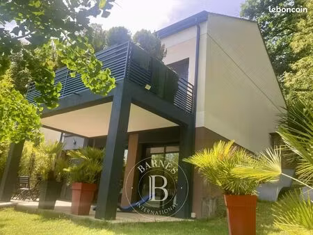 maison 6 pièces 150 m²
