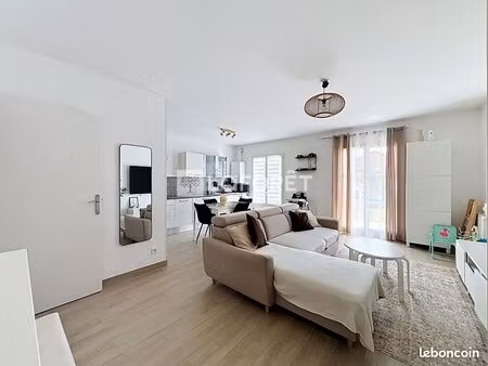 appartement 3 pièces 64 m²