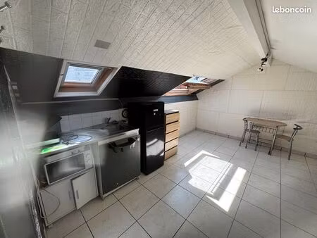 studio meuble
