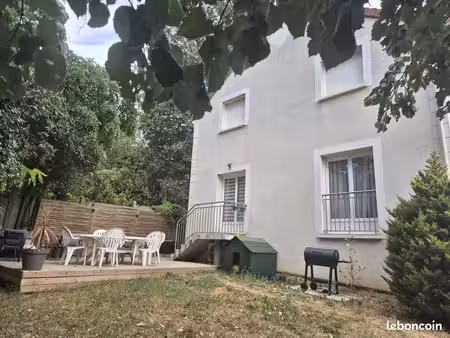 maison 6 pièces 105 m²