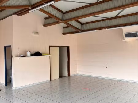 vends atelier et commerce