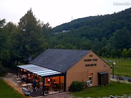 fonds de commerce restaurant 11 577 m²