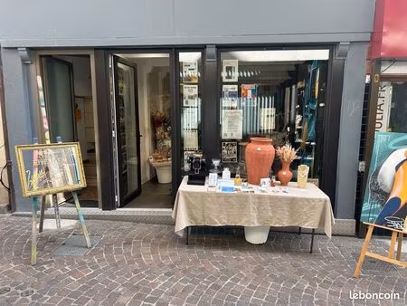 local commercial rue du bal - rodez