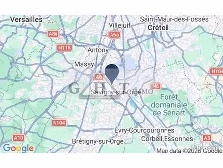 local industriel 1 950 m²