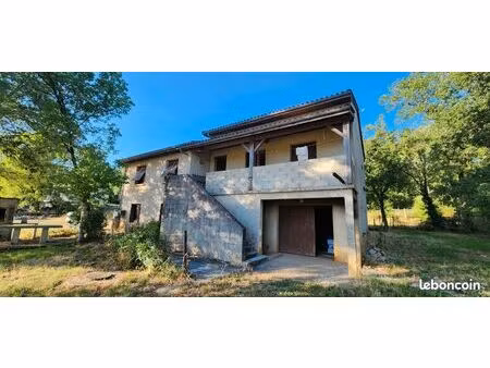 vend maison et terrain