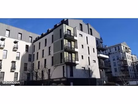 studio 1 pièce 18 m²