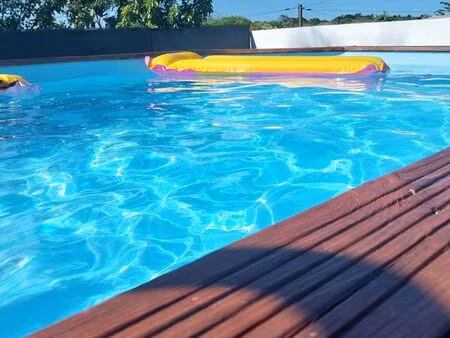 maison de plain-pied f5 - piscine & jardin - dpe a / clim - le moule