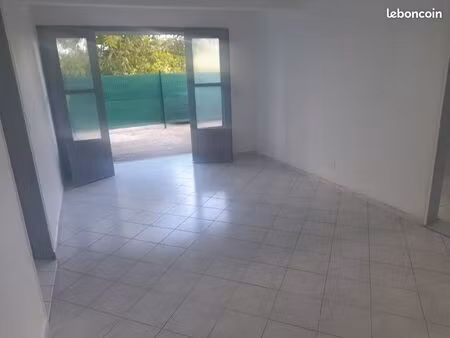 appartement t4 les abymes + jardin