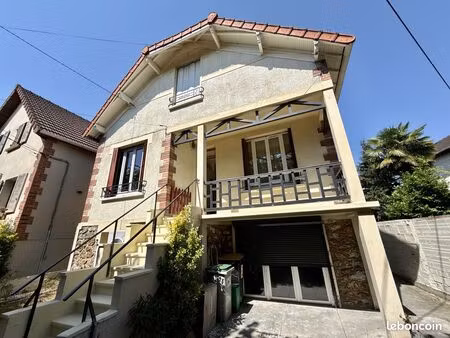 pavillon 5 pièces 150 m²