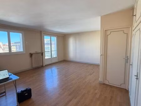 2-3p etage eleve