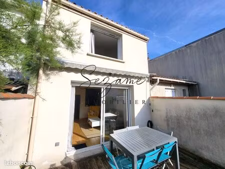 gond-pontouvre – limite angoulême – belle maison de ville f3 rénovée avec terrasse et jard