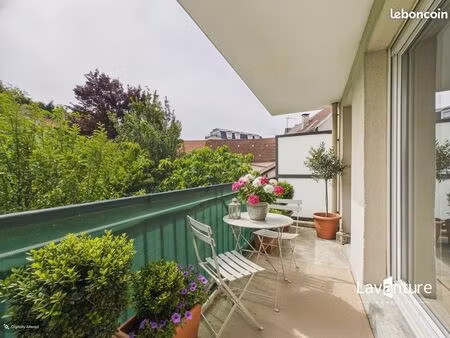 appartement 4 pièces 77 m²
