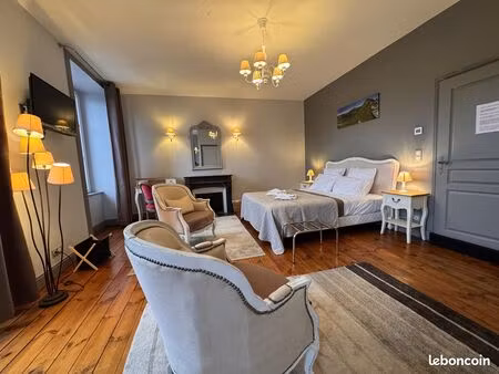 immeuble 355 m² murat