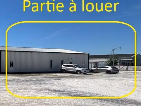 local pro 230m² : entrepôt + bureaux – n10